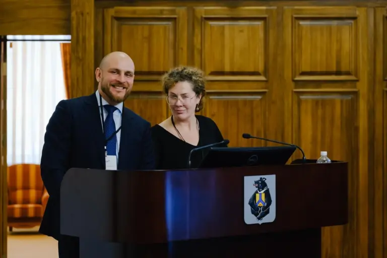 Первый Всероссийский форум о россыпном золоте в Хабаровске: эксперты и представители власти обсуждают развитие золотодобычи