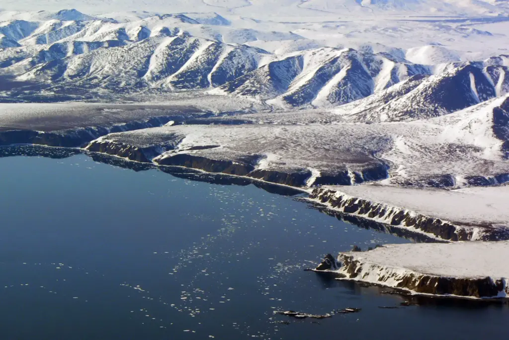 214 Где пресная вода сливается с солёной